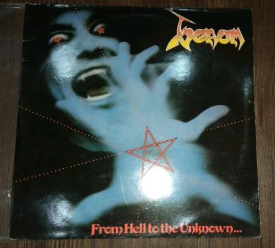Лот: 12036367. Фото: 1. Пластинка Venom - From hell to... Аудиозаписи