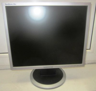 Лот: 5152752. Фото: 1. Монитор 17 рабочий. Samsung SynсMaster... ЖК-мониторы