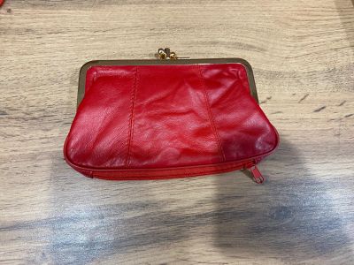 Лот: 25507473. Фото: 1. Кошелек кожаный женский. Другое (женская одежда)