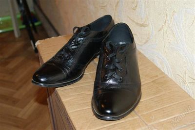 Лот: 741385. Фото: 1. туфли, 37р. Туфли