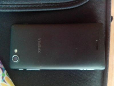 Лот: 3171495. Фото: 1. Sony Xperia J. Смартфоны