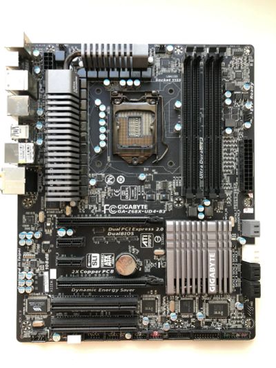 Лот: 22464041. Фото: 1. MB Gigabyte GA-Z68X-UD4-B3 rev... Материнские платы