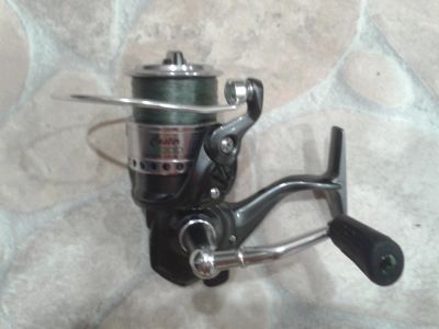 Лот: 6005613. Фото: 1. Катушка Stinger Caster 3000. Катушки, комплектующие