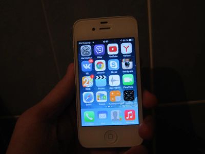 Лот: 6687256. Фото: 1. iphone 4 16 Гб Отличный подарок... Смартфоны