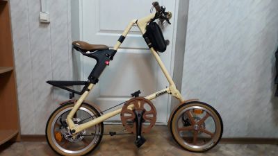 Лот: 20938593. Фото: 1. Новый складной велосипед Strida. Велосипеды
