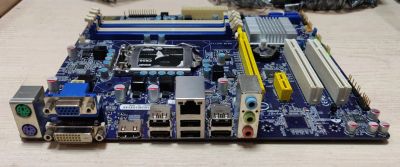 Лот: 20319058. Фото: 1. Мат. плата Foxconn H61M/mATX/LGA1155... Материнские платы