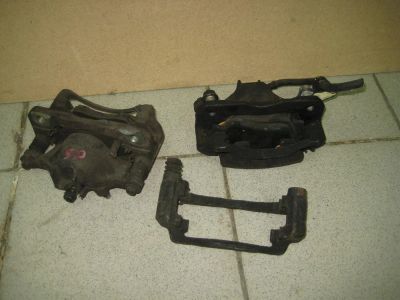 Лот: 3416465. Фото: 1. Суппорта Honda Civic V. Тормозная система