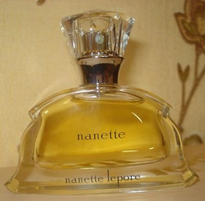 Лот: 4212973. Фото: 1. "Nanette" Nanette Lepore 30 ml... Женская парфюмерия
