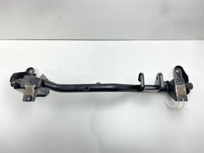 Лот: 23307858. Фото: 1. Балка Mitsubishi Pajero Io 2000... Другое (автозапчасти)