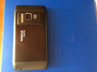 Лот: 4582138. Фото: 1. Телефон Nokia N8 в отличном состоянии. Смартфоны