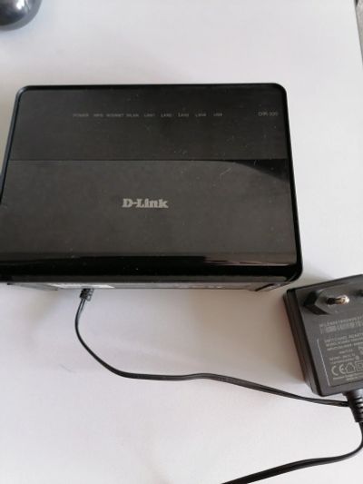 Лот: 17393945. Фото: 1. Маршрутизатор D-link DIR-320. Маршрутизаторы (роутеры)