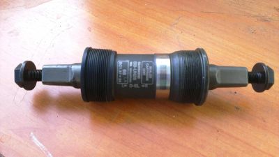 Лот: 4450843. Фото: 1. Каретка под квадрат Shimano. Запчасти