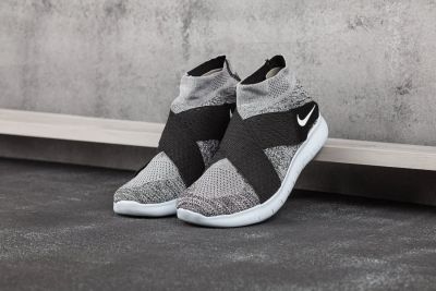 Лот: 10124010. Фото: 1. Nike Free Run Motion Flyknit 2017. Кеды, кроссовки, слипоны