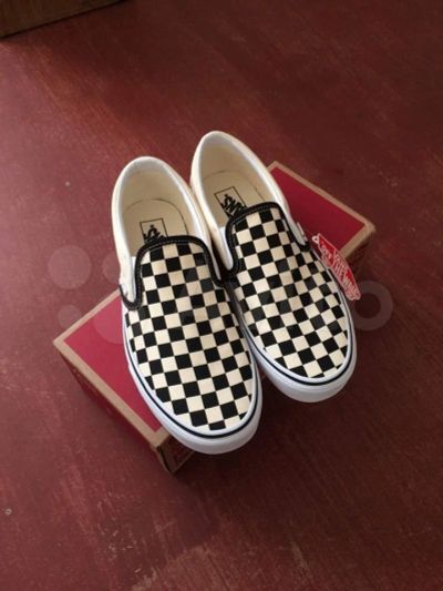 Лот: 17793582. Фото: 1. Vans Classic slip on Checkerboard... Кеды, кроссовки, слипоны
