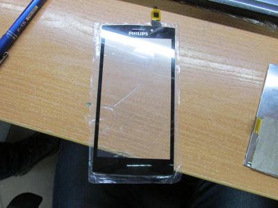 Лот: 10751154. Фото: 1. Тачскрин Philips S337 Снятый ORIG... Дисплеи, дисплейные модули, тачскрины