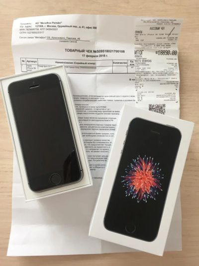 Лот: 11129625. Фото: 1. iPhone SE. Смартфоны