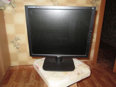 Лот: 3434145. Фото: 1. Монитор LG Flatron L1718S-BN б... ЖК-мониторы