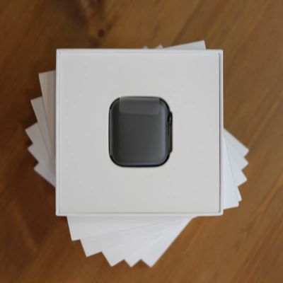 Лот: 25819777. Фото: 1. Apple Watch SE 44 Новые. Смарт-часы, фитнес-браслеты, аксессуары