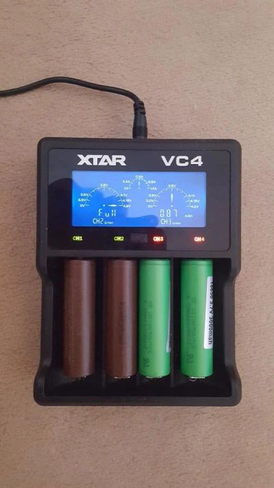 Лот: 11496207. Фото: 1. зарядное Xtar VC4. Зарядные устройства