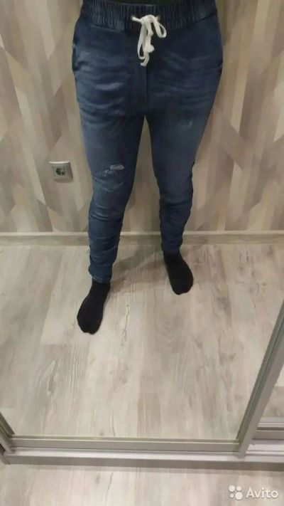 Лот: 18894777. Фото: 1. Джинсы мужские новые h m. Брюки, джинсы, шорты