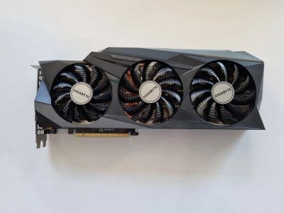 Лот: 19601189. Фото: 1. Видеокарта Gigabyte GeForce RTX... Видеокарты