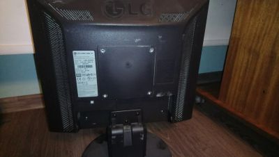 Лот: 14112849. Фото: 1. Монитор LG L1750 экран ЛГ для... ЖК-мониторы