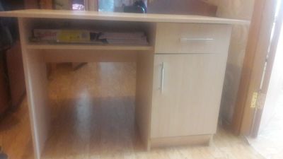 Лот: 15866543. Фото: 1. Письменный стол. Компьютерные и письменные столы