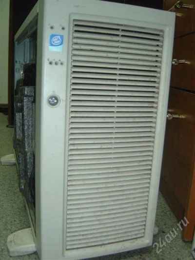 Лот: 1279154. Фото: 1. Сервер Tower Xeon 2.80 1Гб 2SCSI. Серверы Tower