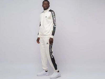 Лот: 20256277. Фото: 1. Спортивный костюм Balenciaga... Спортивные костюмы