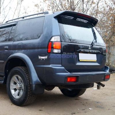 Лот: 17309015. Фото: 1. Спойлер со стопом на Mitsubishi... Детали тюнинга
