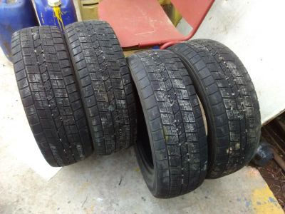 Лот: 10361095. Фото: 1. Шины Dunlop 195*65*R15 (липучка... Шины