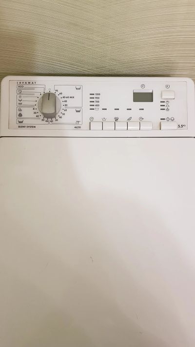 Лот: 14755817. Фото: 1. Стиральная машина Electrolux. Стиральные машины