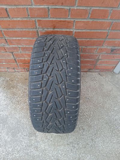 Лот: 19123488. Фото: 1. Nokian 245/45R18 Hakkapeliitta... Шины