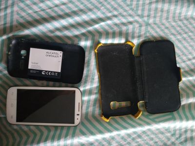 Лот: 19236601. Фото: 1. Телефон Alcatel one touch сломан. Смартфоны
