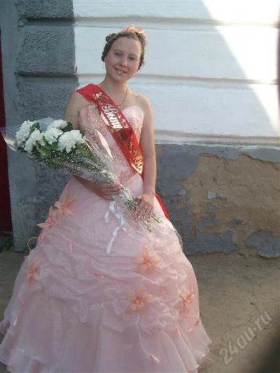 Лот: 2645511. Фото: 1. Бальное платье. Платья
