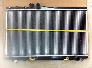 Лот: 3714553. Фото: 1. Радиатор toyota markii/chaser... Двигатель и элементы двигателя