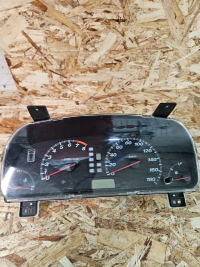 Лот: 24075530. Фото: 1. Спидометр Honda Odyssey. Салон