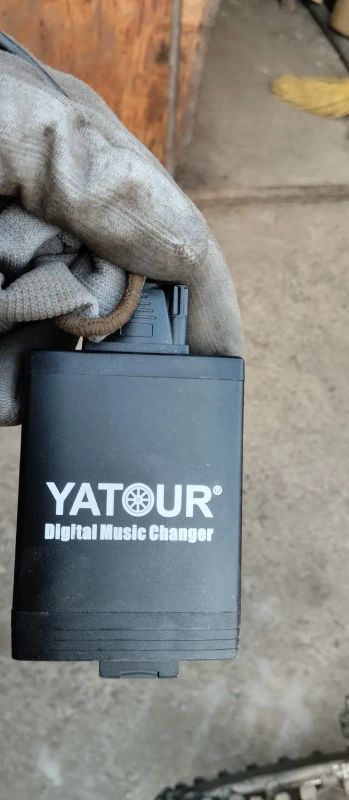 Лот: 23459476. Фото: 1. Yatour. FM-модуляторы, трансмиттеры