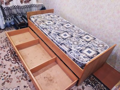 Лот: 16534929. Фото: 1. Полутороспальная кровать. Кровати