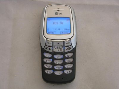 Лот: 7086889. Фото: 1. LG W3000. Кнопочные мобильные телефоны