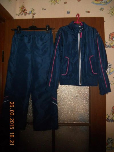 Лот: 5296397. Фото: 1. костюм спортивный. Спортивная одежда