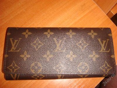 Лот: 865356. Фото: 1. Кошелёк LOUIS VUITTON кожанный... Бумажники, кошельки, портмоне