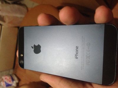 Лот: 3450889. Фото: 1. iPhone 5 16 gb black комплект. Смартфоны