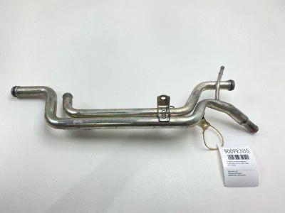 Лот: 23360568. Фото: 1. Патрубок системы охлаждения Toyota... Тормозная система