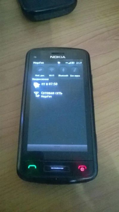 Лот: 3595280. Фото: 1. nokia c6 отдам сегодня до 16 часов. Смартфоны