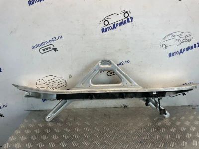 Лот: 23503776. Фото: 1. распорка Volkswagen Touareg CR7. Двигатель и элементы двигателя