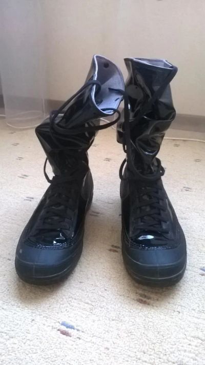 Лот: 4187766. Фото: 1. Резиновые сапоги Nike. Кеды, кроссовки, слипоны