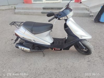 Лот: 10015218. Фото: 1. Скутер.Suzuki Address v100. Без... Мотороллеры, мопеды