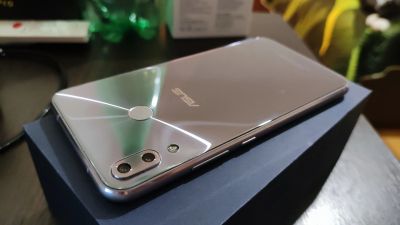 Лот: 16762280. Фото: 1. Смартфон Asus ZenFone 5 ZE620KL. Смартфоны