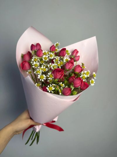 Лот: 25651248. Фото: 1. 6. Букет- комплимент с кустовыми... Свежие цветы